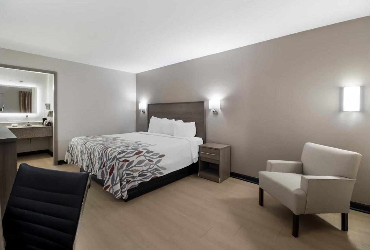 Red Roof Inn & Suites Jackson, Tn Εξωτερικό φωτογραφία