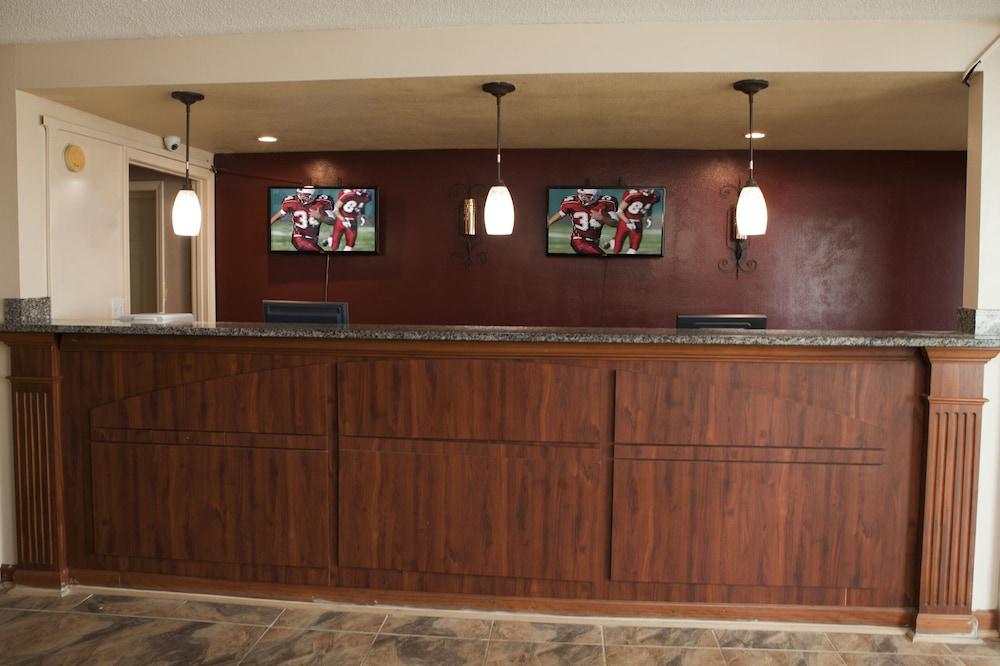 Red Roof Inn & Suites Jackson, Tn Εξωτερικό φωτογραφία