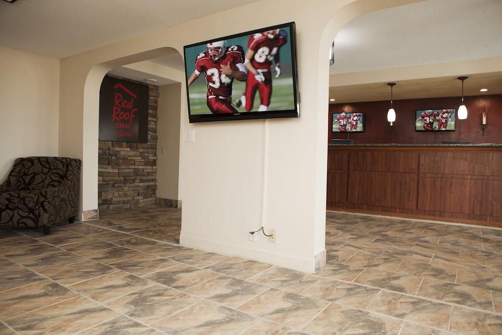 Red Roof Inn & Suites Jackson, Tn Εξωτερικό φωτογραφία